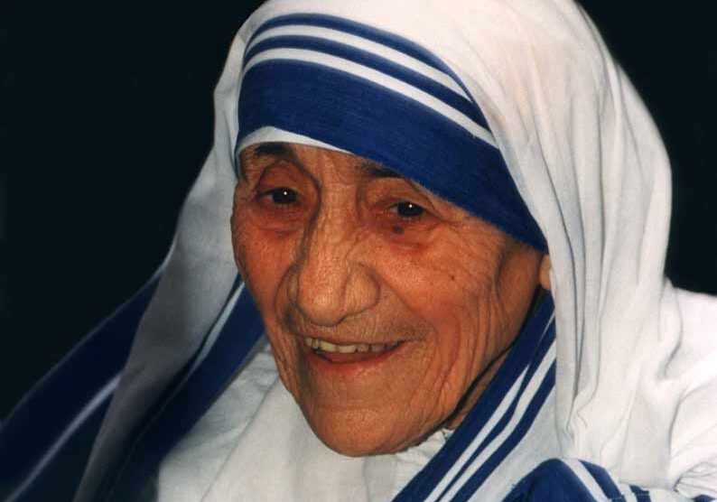 33 Interesting, Fun Facts & Bio about Mother Teresa