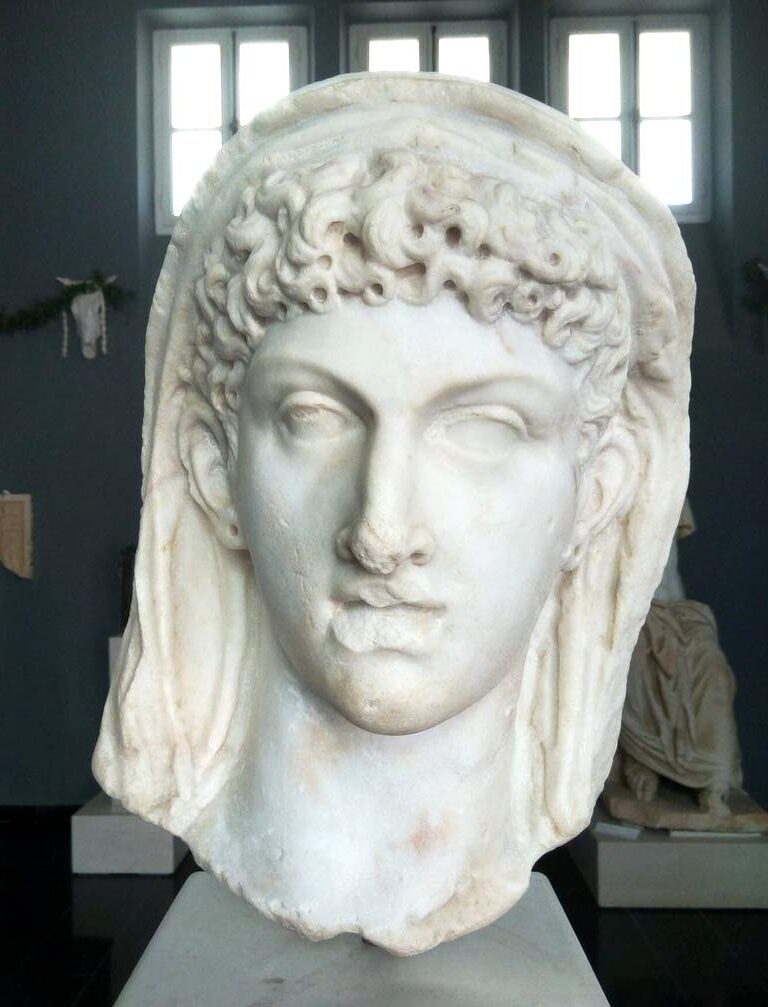 40 Interesting Fun Facts about Egyptian Queen Cleopatra